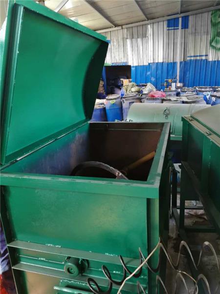 青海農牧業新篇章 青儲飼料攪拌機與現代化畜牧養殖設備巡禮